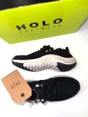 HOLO Footwear Womens 6 Black White Athena Lace Low Top Casual Sneakers Box#95